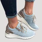 Women’s Lightweight Walking Sneakers Lace Up Casual Running Shoes