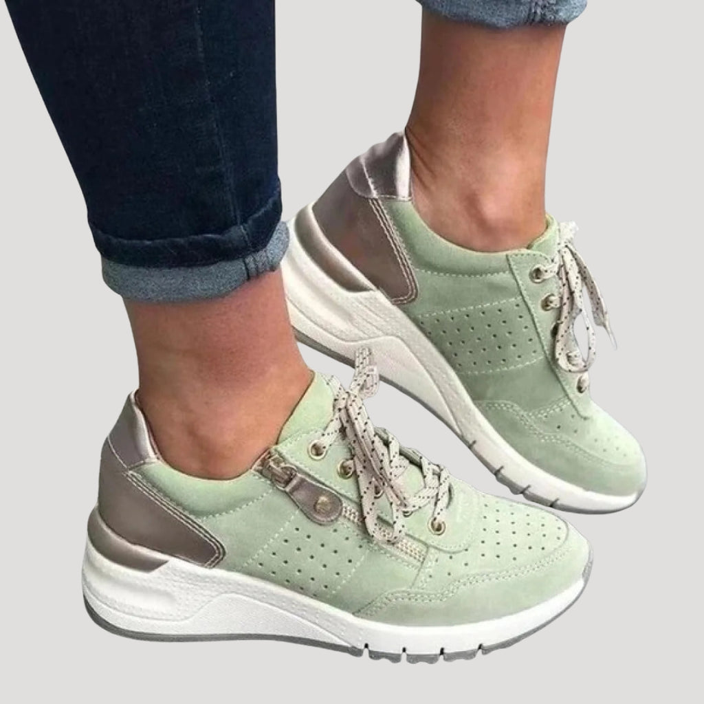 Women’s Lightweight Walking Sneakers Lace Up Casual Running Shoes