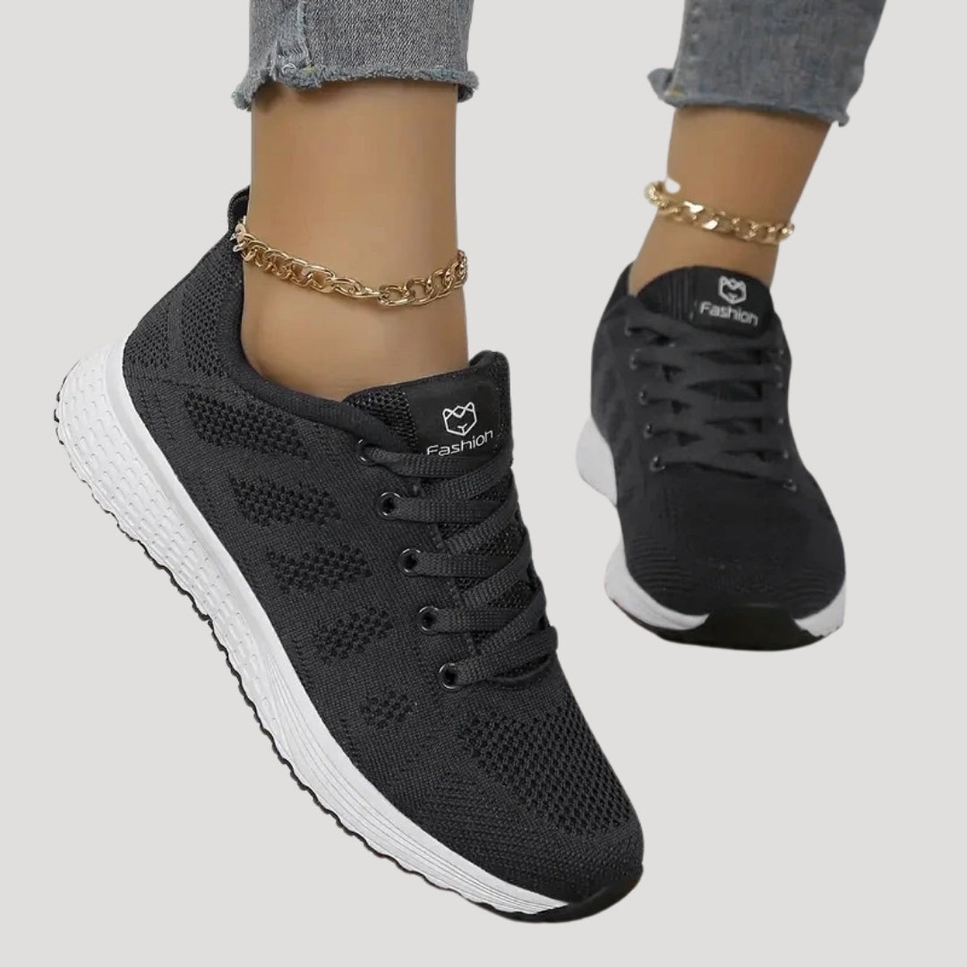 Women’s Mesh Running Sneakers Lightweight Lace Up Shoes